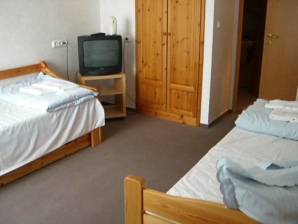 Napfuerdo Vendeghaz Hotel Mezőkövesd Екстериор снимка