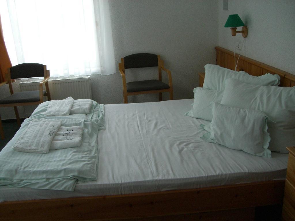 Napfuerdo Vendeghaz Hotel Mezőkövesd Екстериор снимка